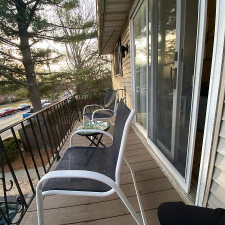 A Modern Apt Close To Downtown Lancaster Esterno foto